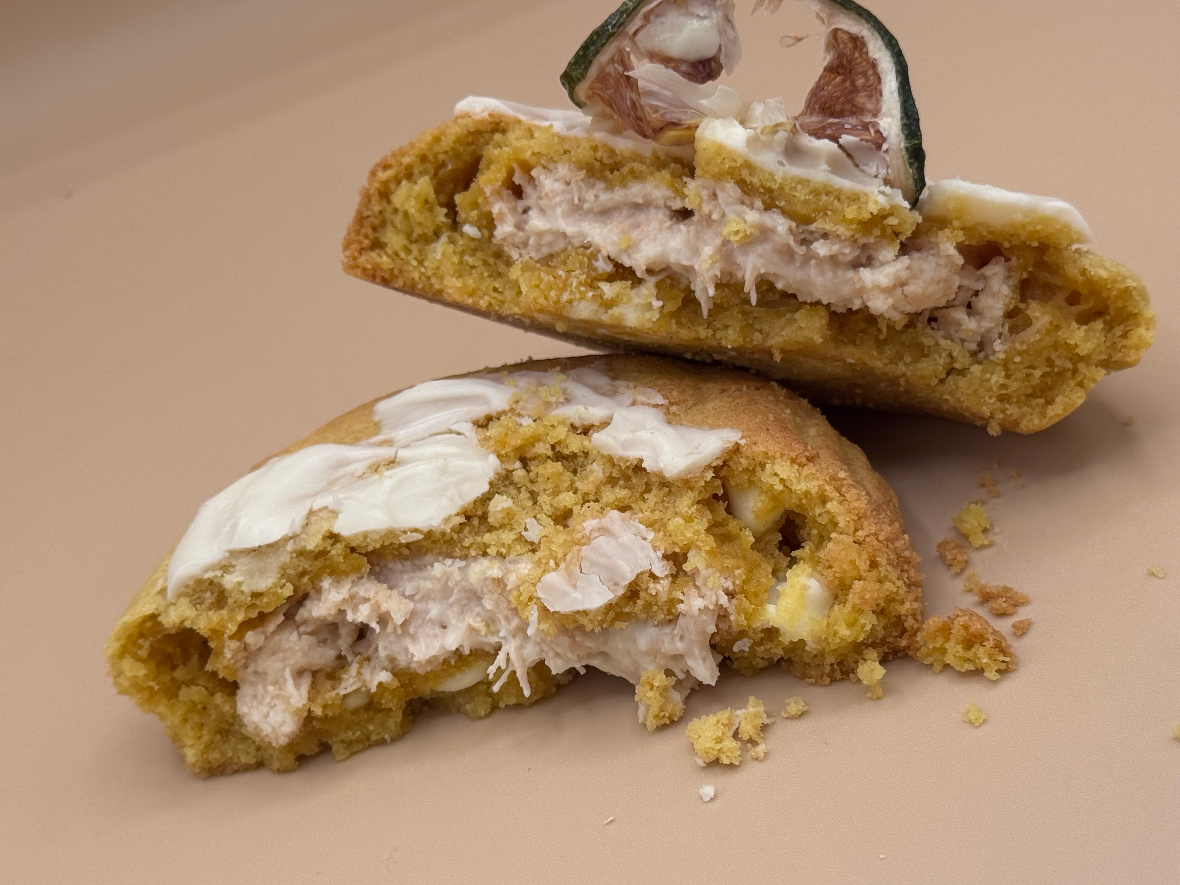 Silk Citron mint lemon kunafa-stuffed cookie on white background — Dubai House luxury Halal-friendly cookie