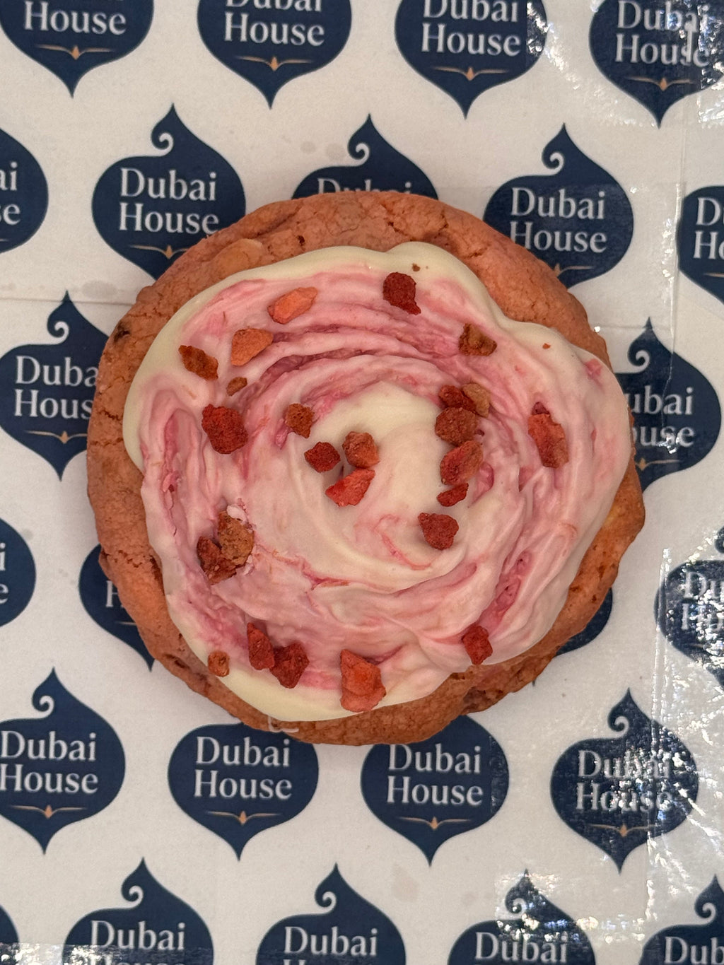 Desert Rose  (LIMITED TIME ONLY) — Strawberry • Vanilla & White Chocolate (Stuffed Kunafa)